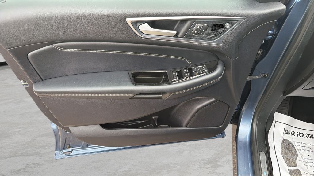 2019 Ford Edge