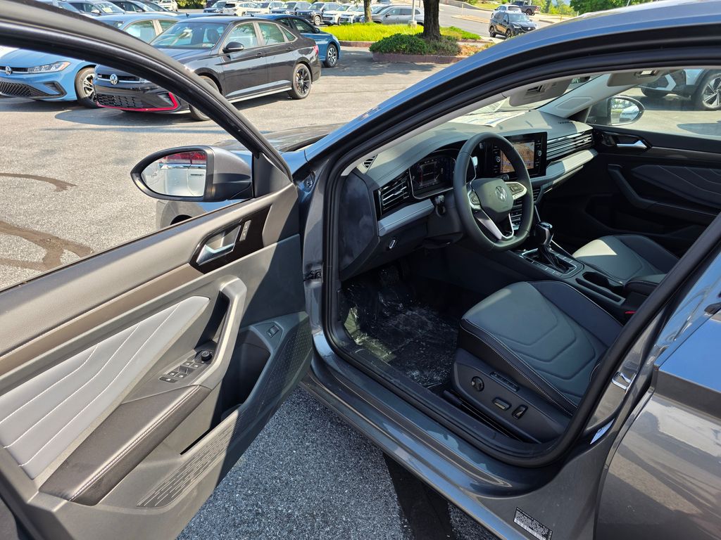 2026 Volkswagen Jetta 1.5T SEL - 10