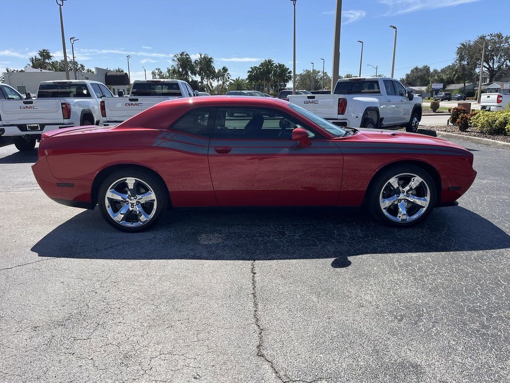 2012 Dodge Challenger R/T 4