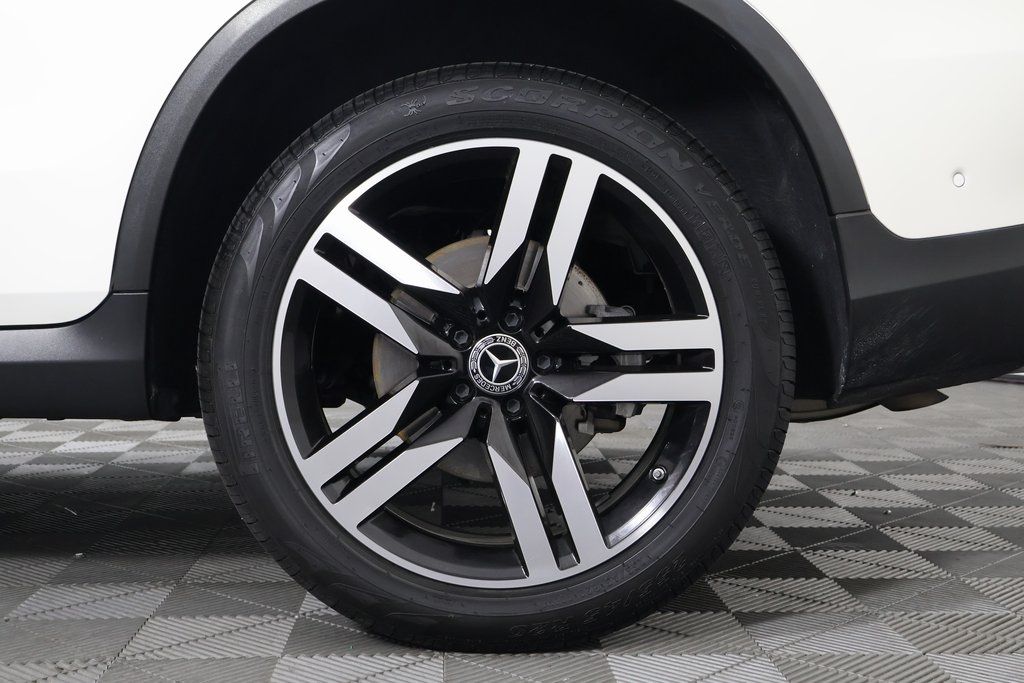 Thumbnail: 2021 Mercedes-Benz GLC - 15