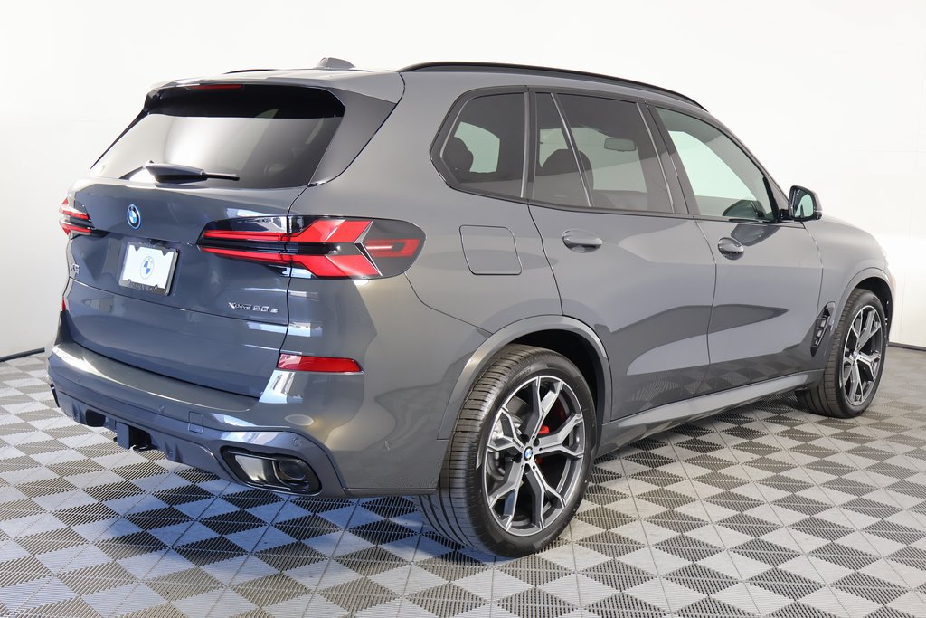 Thumbnail: 2026 BMW X5 - 2