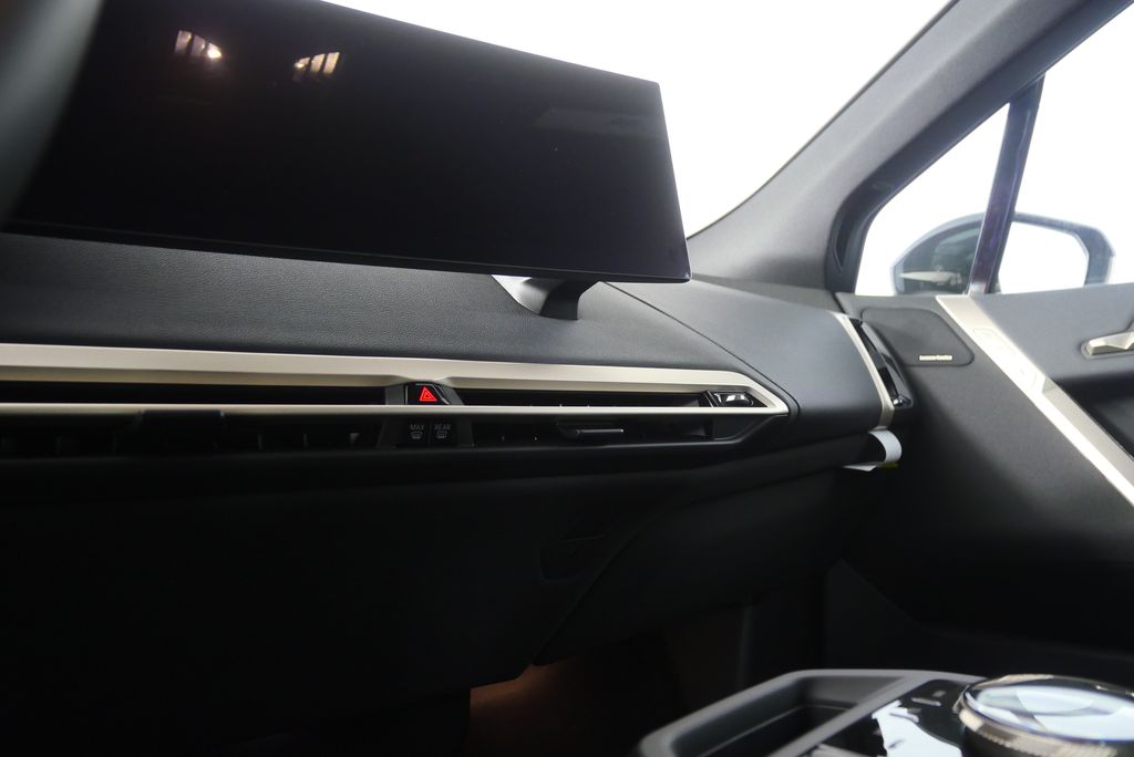 Thumbnail: 2026 BMW iX - 19