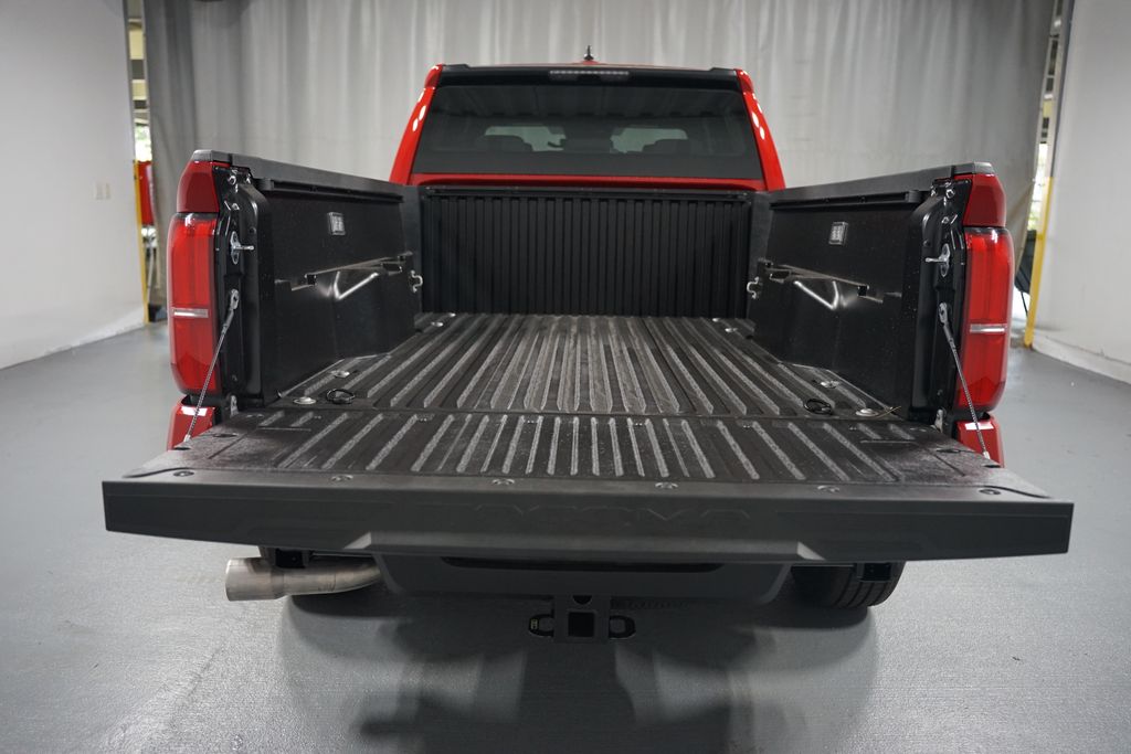Thumbnail: 2025 Toyota Tacoma - 25