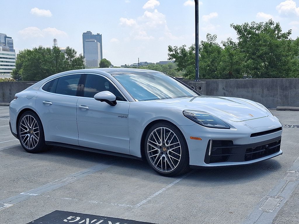 Thumbnail: 2025 Porsche Panamera - 7