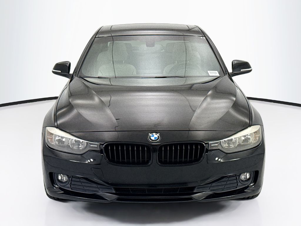 Thumbnail: 2015 BMW 3 Series - 2