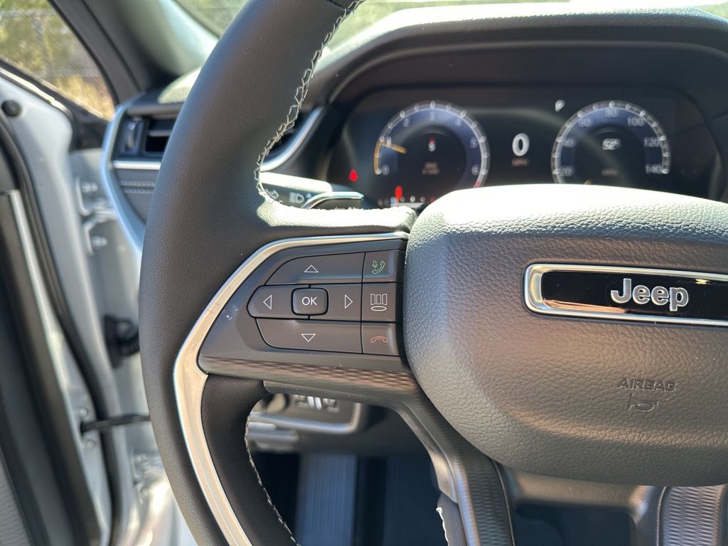 New Car 2025 Jeep Grand Cherokee  For Sale Under $50,000 In Austin, Texas