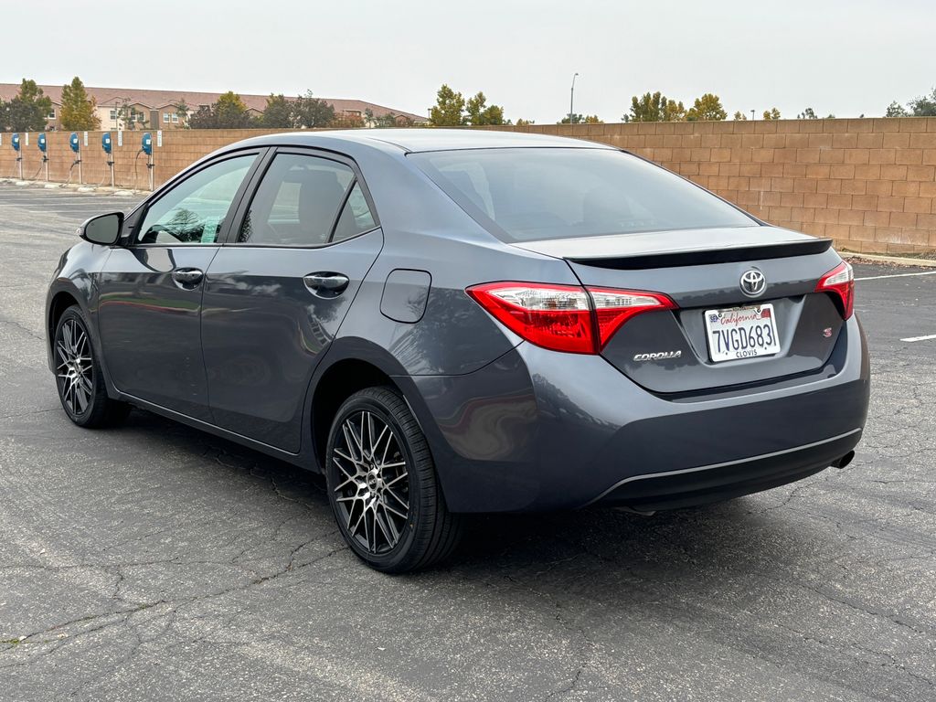 Thumbnail: 2016 Toyota Corolla - 7