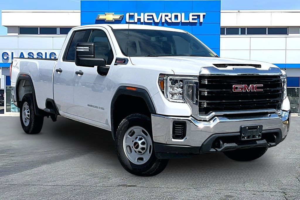 Summit White 2022 GMC Sierra 2500HD Pickup Truck Four-Wheel Drive Automatic