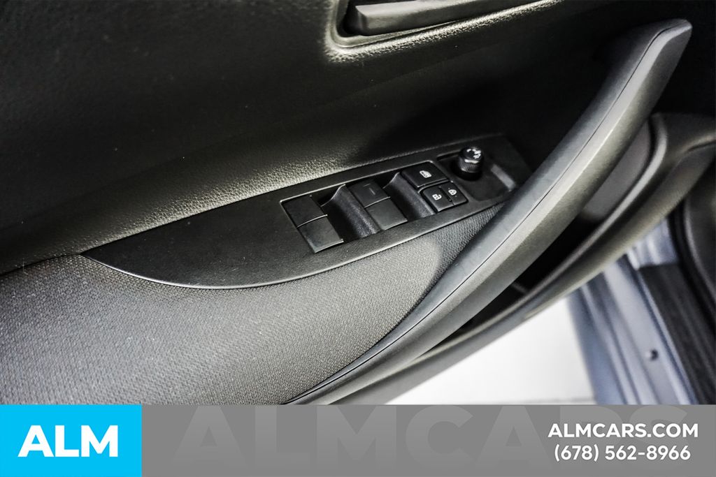 Used 2025  Toyota LE image 44