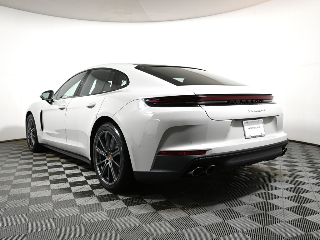 Thumbnail: 2026 Porsche Panamera - 3