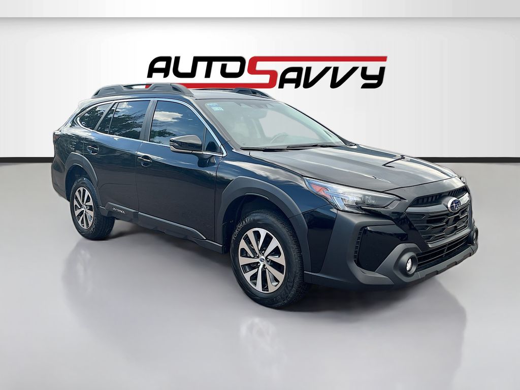 2023 Subaru Outback Premium's photo
