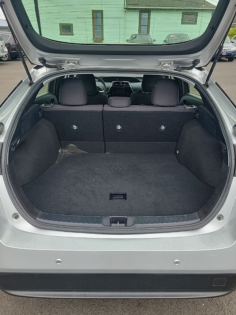 2018 Classic Silver Metallic Toyota Prius Two FWD Hatchback