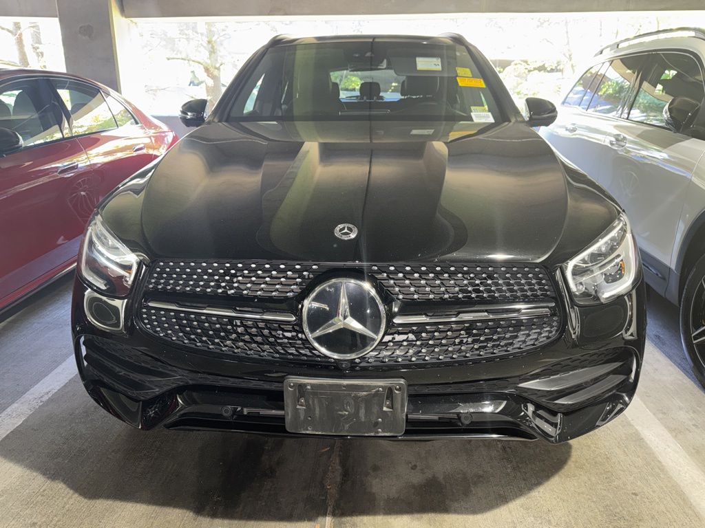 Thumbnail: 2022 Mercedes-Benz GLC - 2