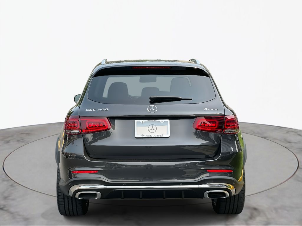 2022 Mercedes-Benz GLC 300 5