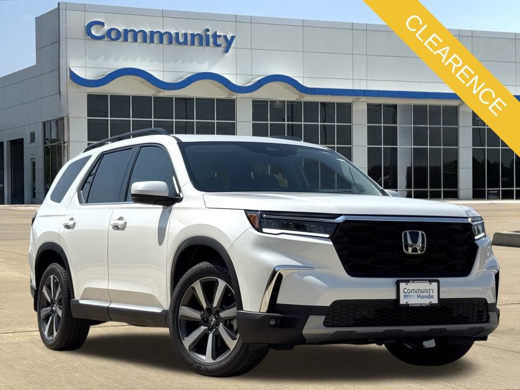 2025 Honda Pilot Touring White at AutoSavvy Houston Northwest
