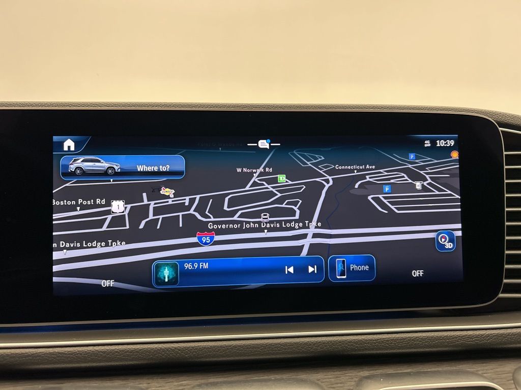 Thumbnail: 2025 Mercedes-Benz GLE - 17