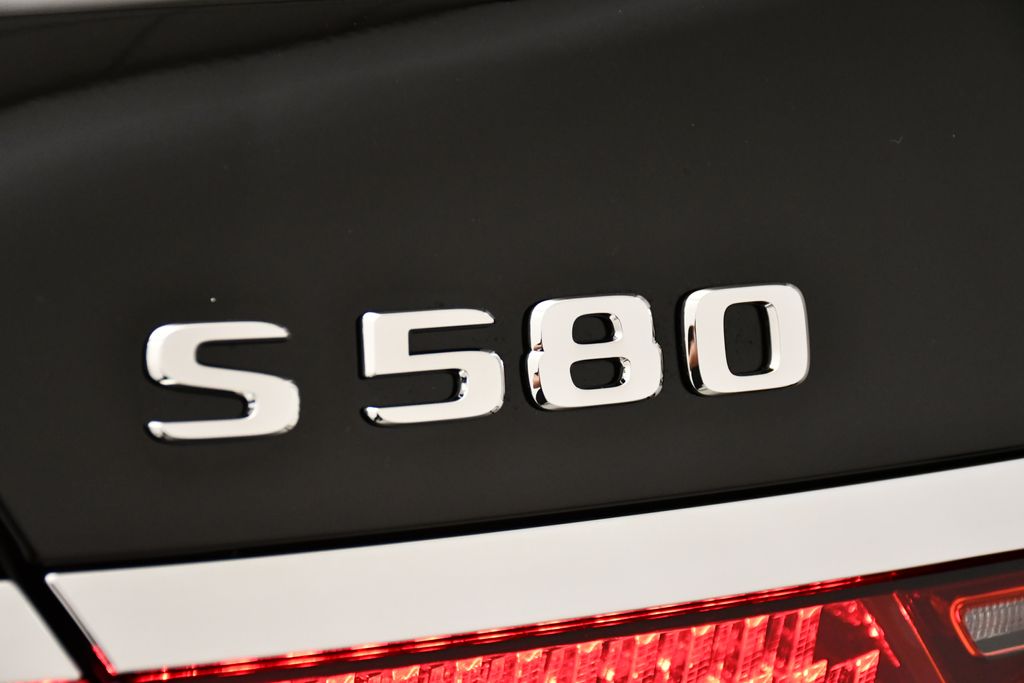 2025 Mercedes-Benz S-Class S 580 9