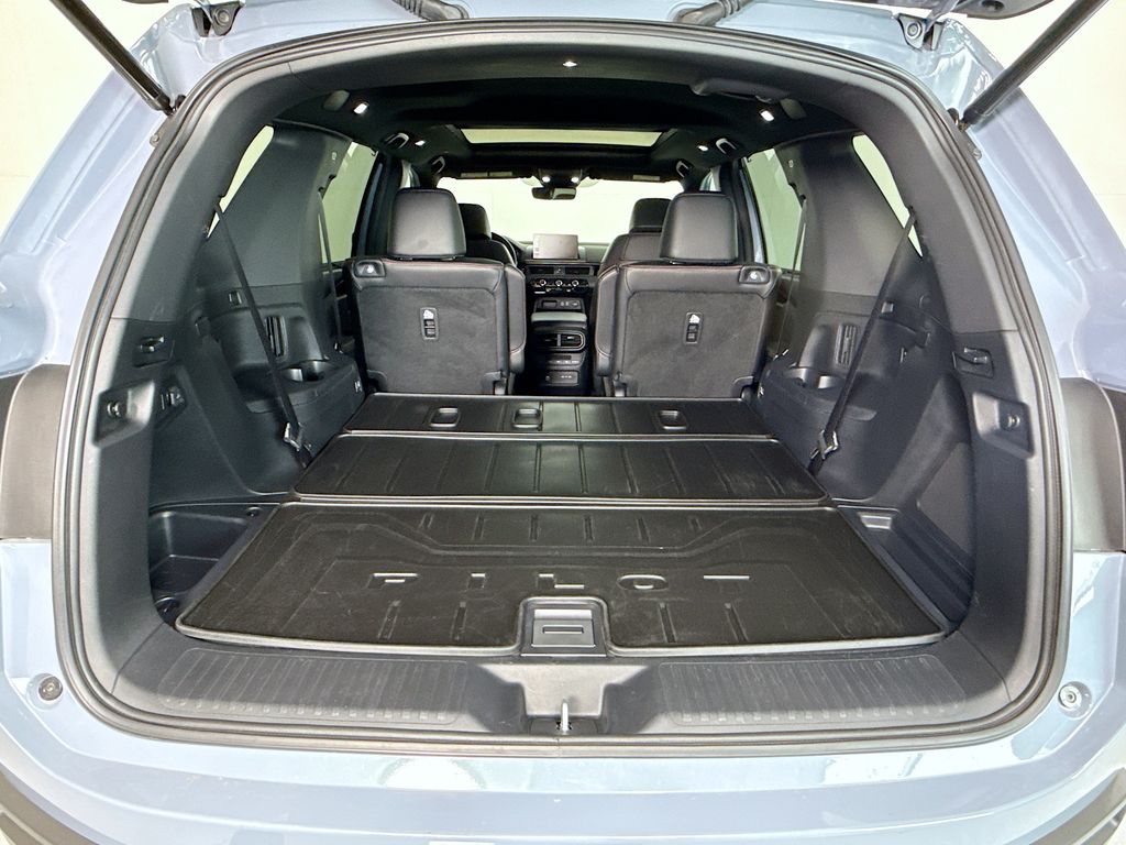 Thumbnail: 2025 Honda Pilot - 28