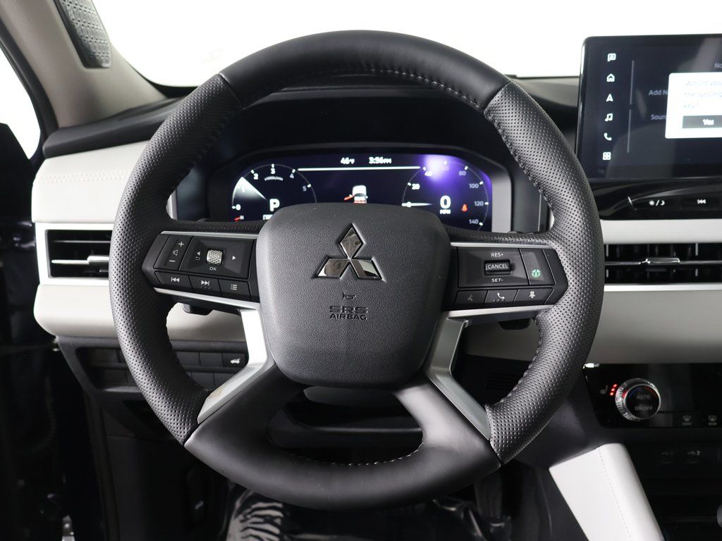 New 2026 Blue Mitsubishi SE image 39