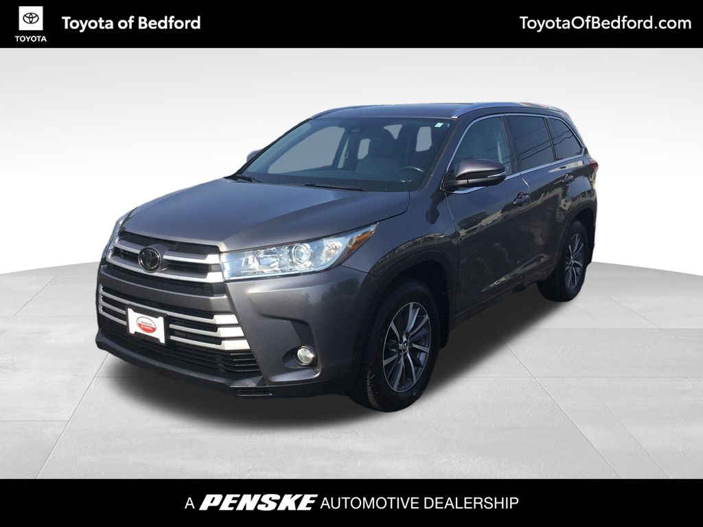 2017 Toyota Highlander XLE -
                  Bedford, OH