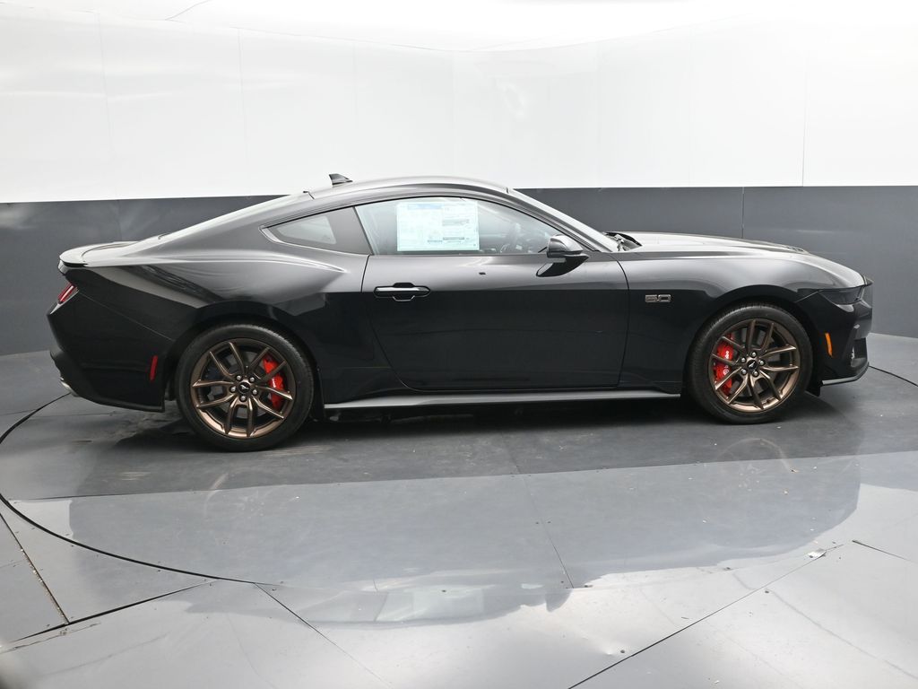 2025 Ford Mustang GT Premium Fastback