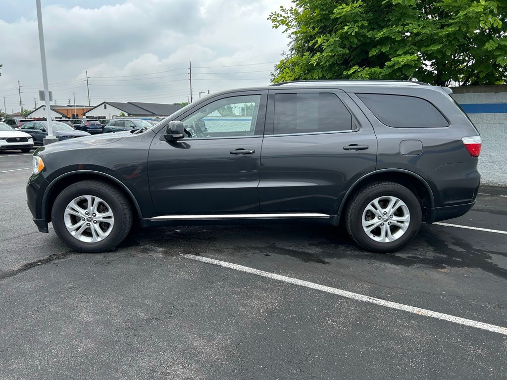 Thumbnail: 2011 Dodge Durango - 2