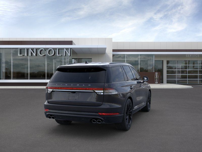 2024 Lincoln Aviator Reserve 8