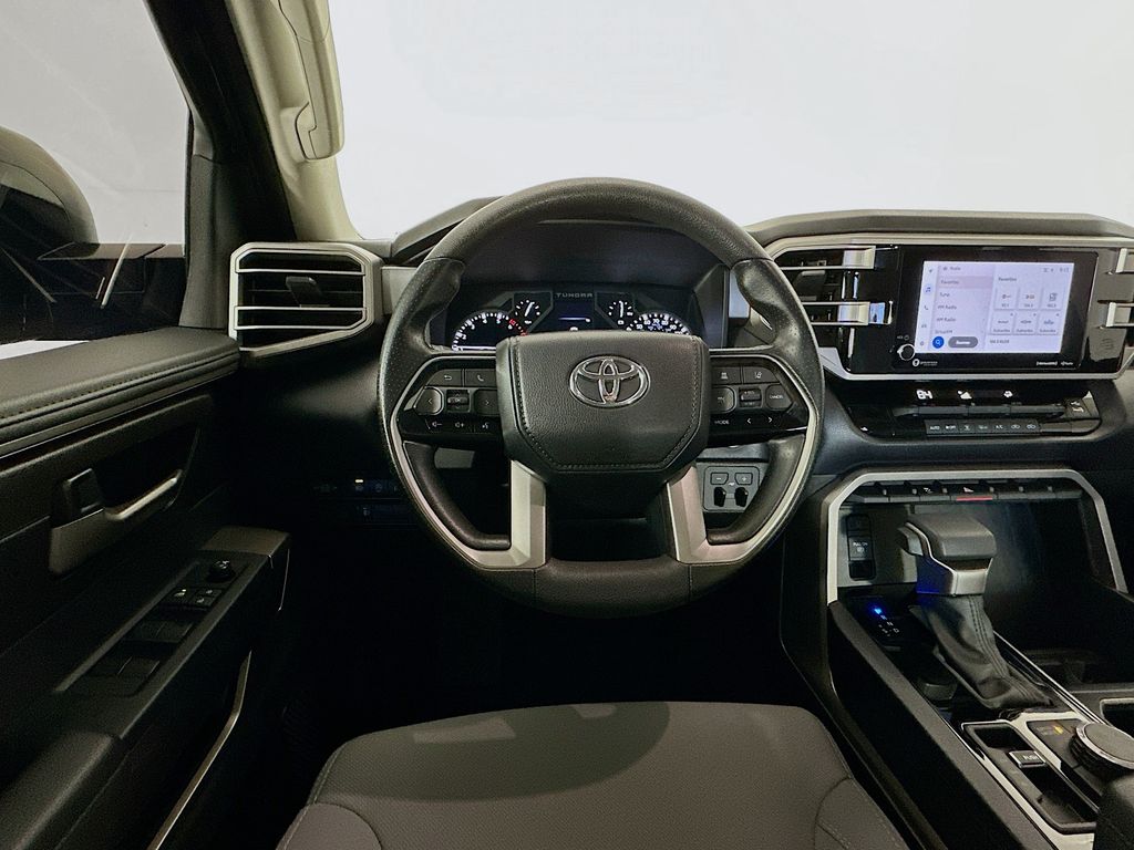 Thumbnail: 2024 Toyota Tundra - 21
