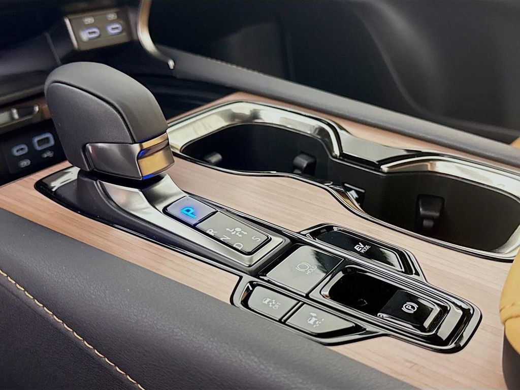 Thumbnail: 2026 Lexus RX - 15