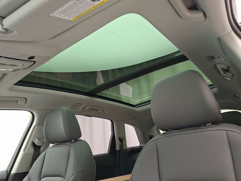 Thumbnail: 2025 Audi Q7 - 8