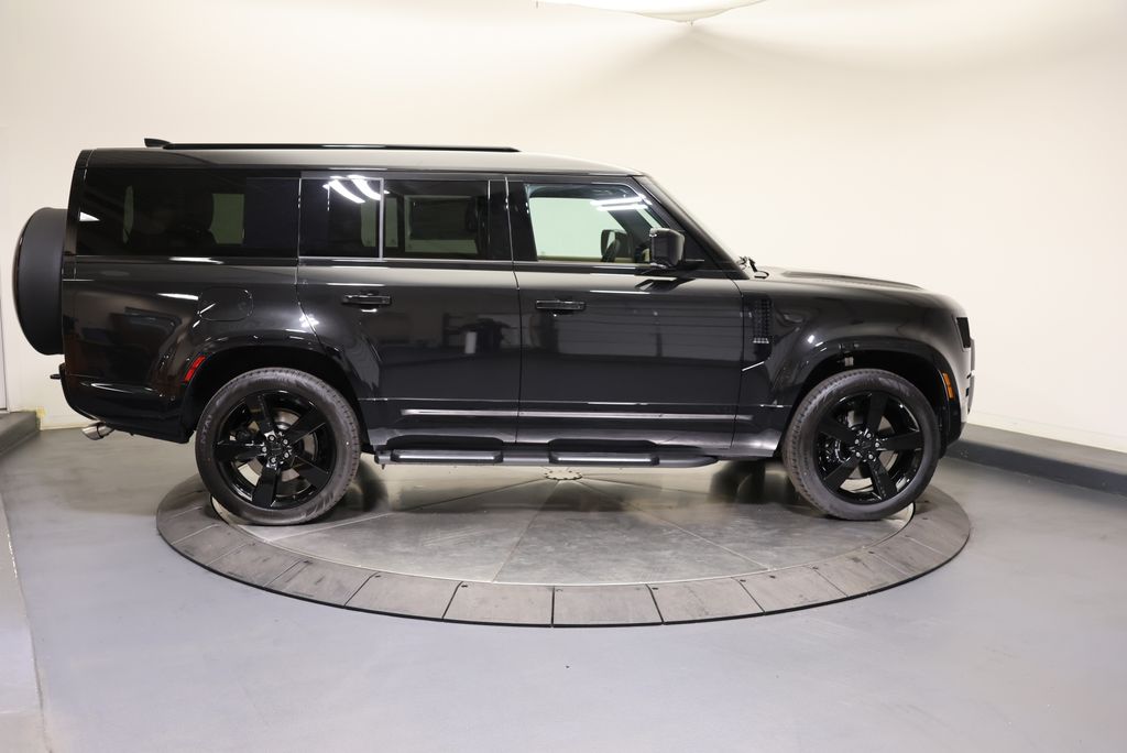 Thumbnail: 2026 Land Rover Defender - 6