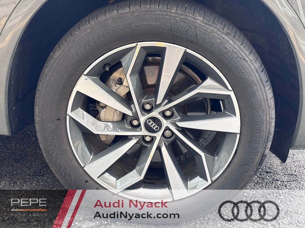 Used 2023 Gray Audi S line Premium image 21