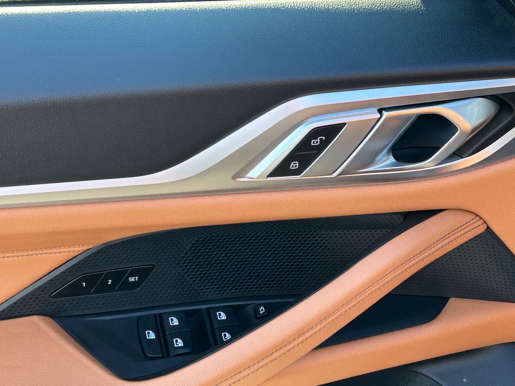 Thumbnail: 2023 BMW i4 - 12
