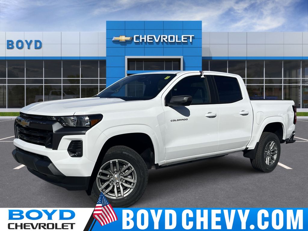 2024 Chevrolet Colorado LT photo
