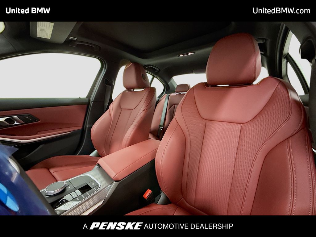 Thumbnail: 2026 BMW 3 Series - 5