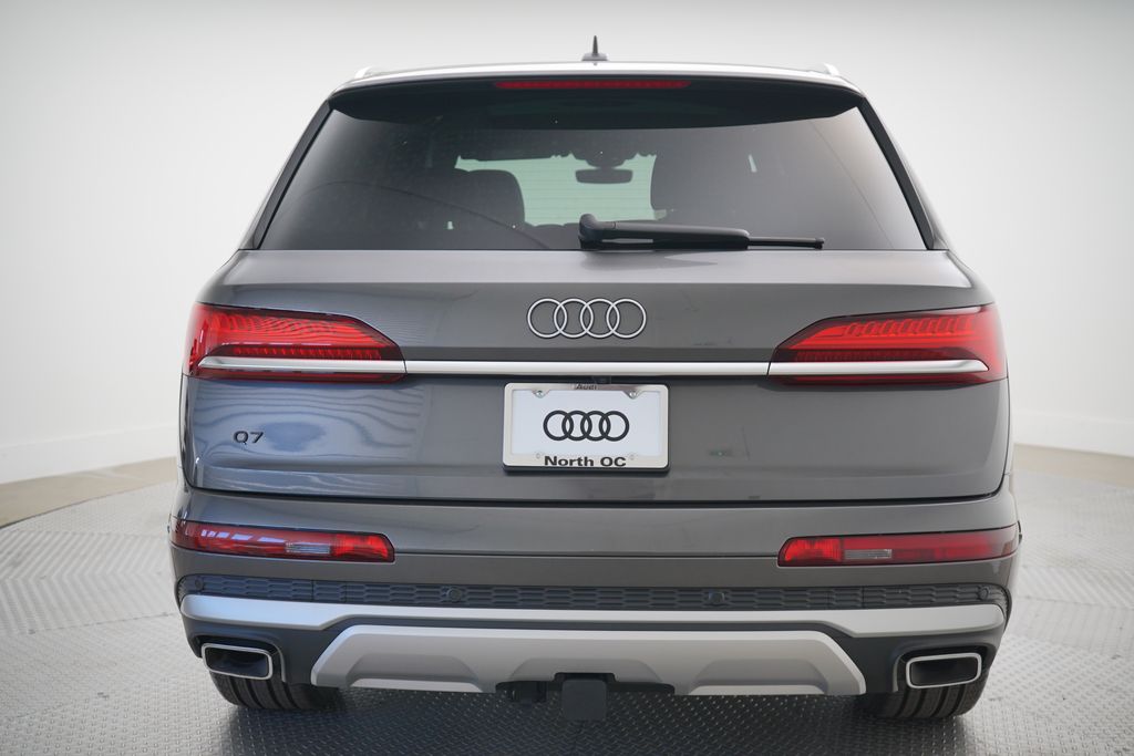 2025 Audi Q7  4