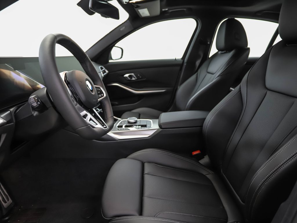 Thumbnail: 2026 BMW 3 Series - 11