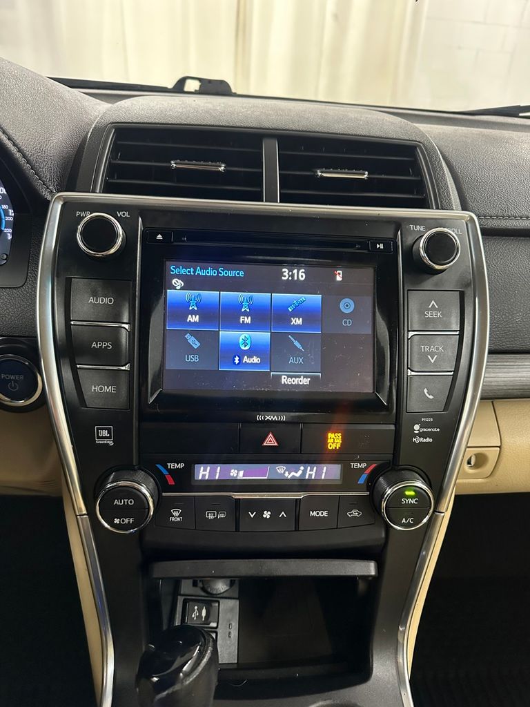 used 2017 Toyota Camry Hybrid car, priced at $12,985