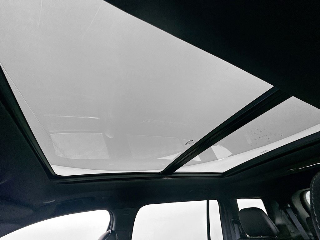 New 2026 White/off-white Jeep Limited image 14