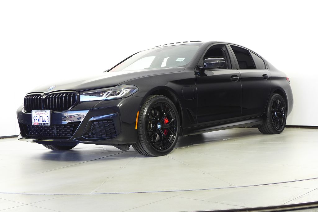 Thumbnail: 2023 BMW 5 Series - 2