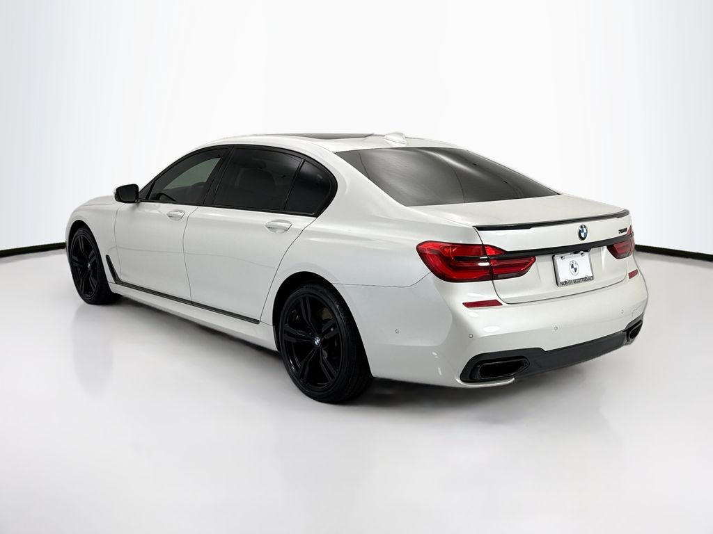 Thumbnail: 2018 BMW 7 Series - 7