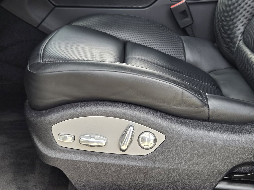 used 2023 Porsche Macan car, priced at $38,351