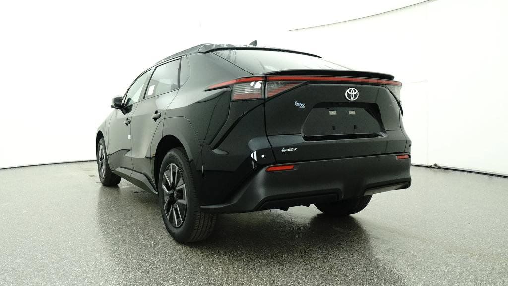 Thumbnail: 2026 Toyota bZ - 3