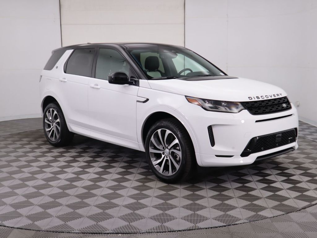 Thumbnail: 2023 Land Rover Discovery Sport - 3