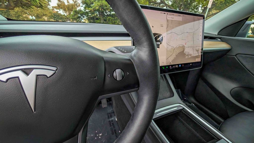 Used 2021 Tesla Model Y Long Range 4D Sport Utility