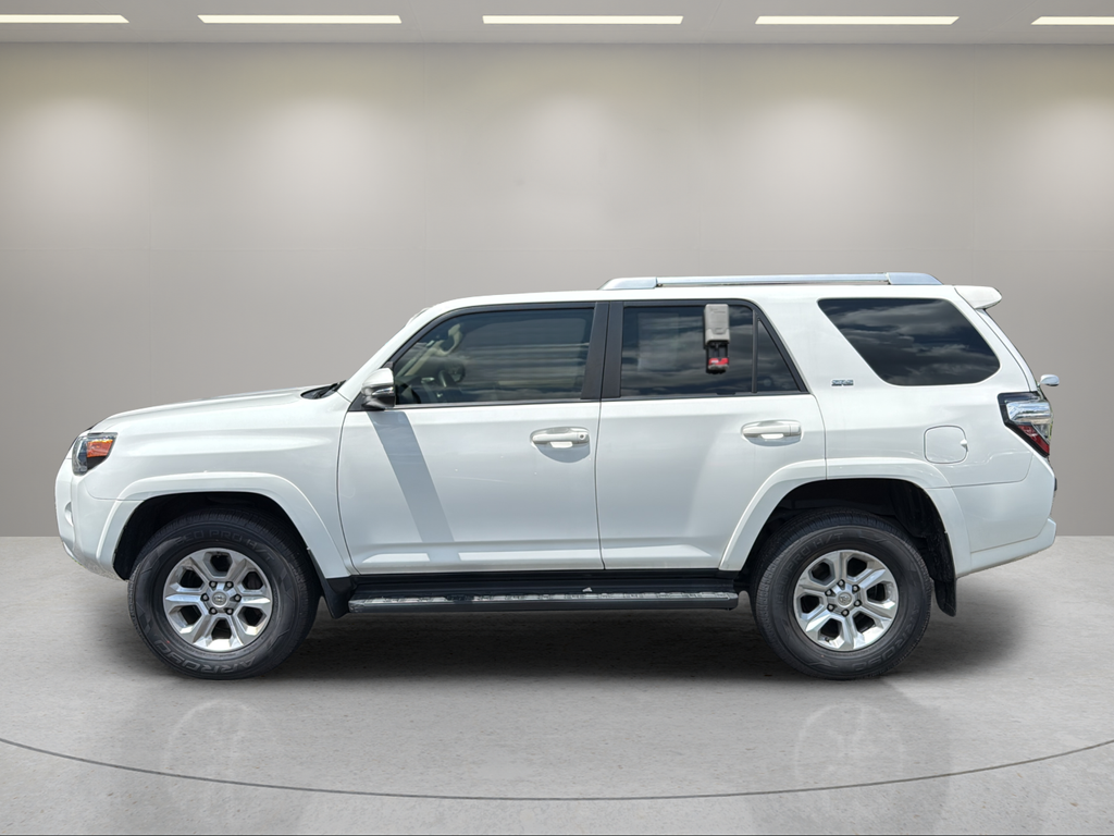 2018 Toyota 4Runner SR5 Premium - 8