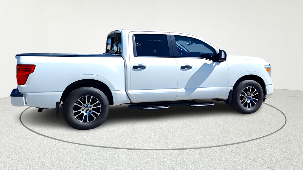 2022 Nissan Titan