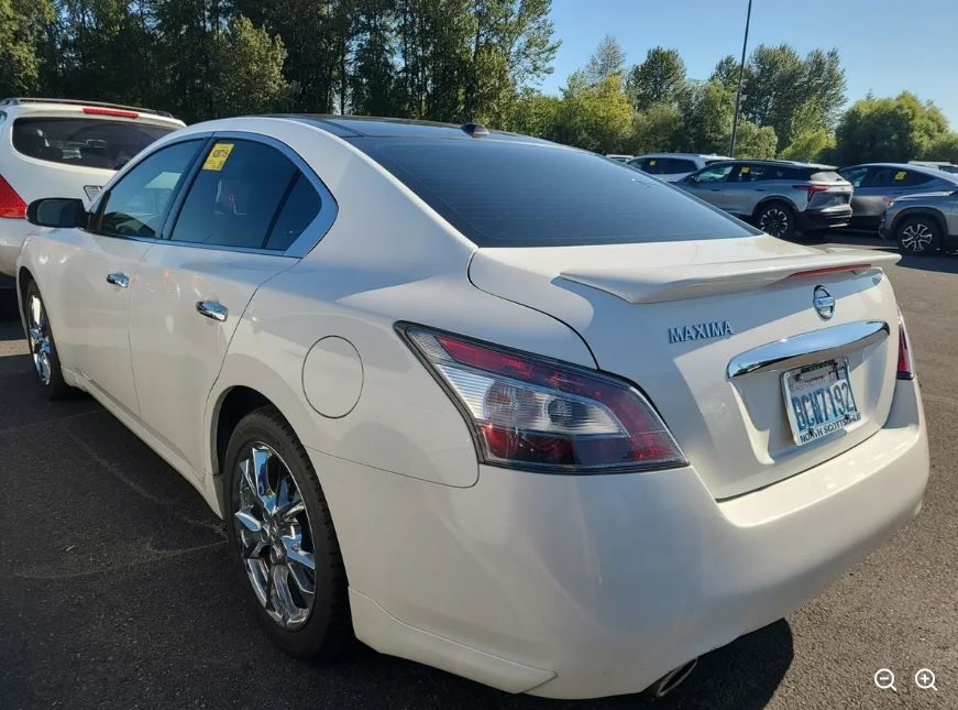 Used 2012 White Nissan 3.5 SV image 2