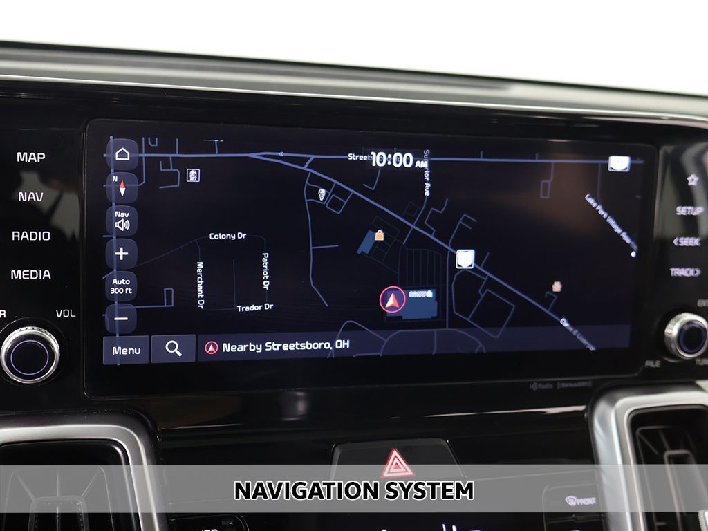 Used 2022 White Kia EX image 3