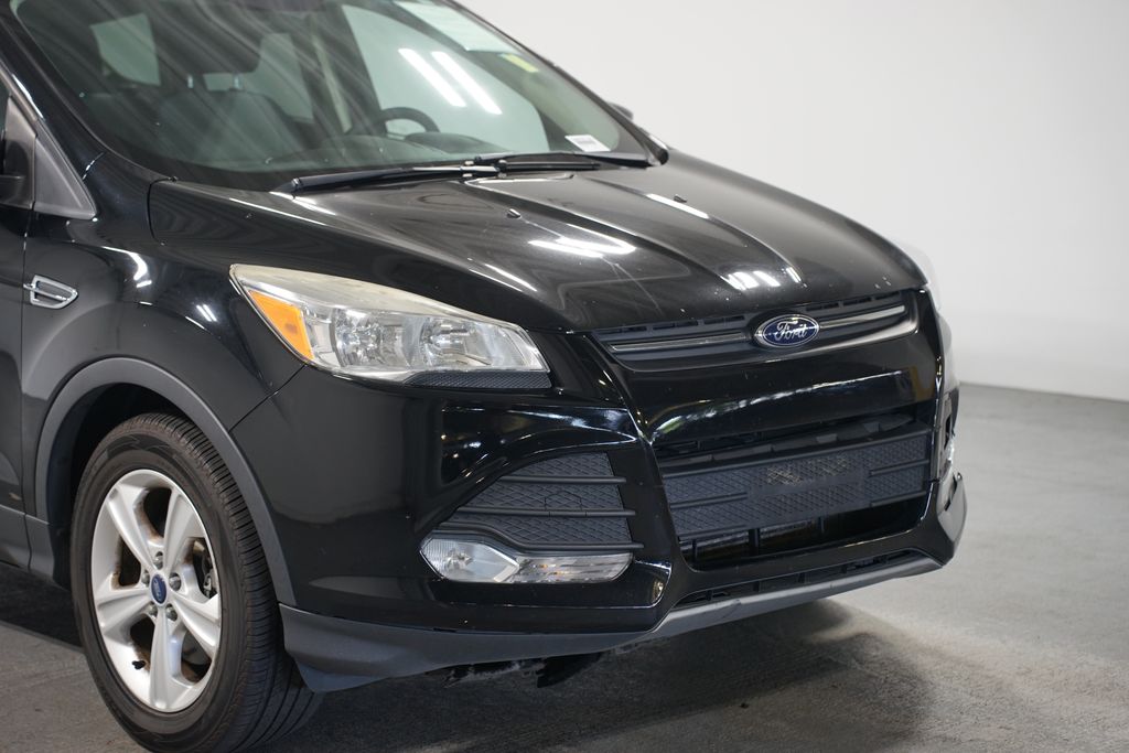 Thumbnail: 2016 Ford Escape - 4
